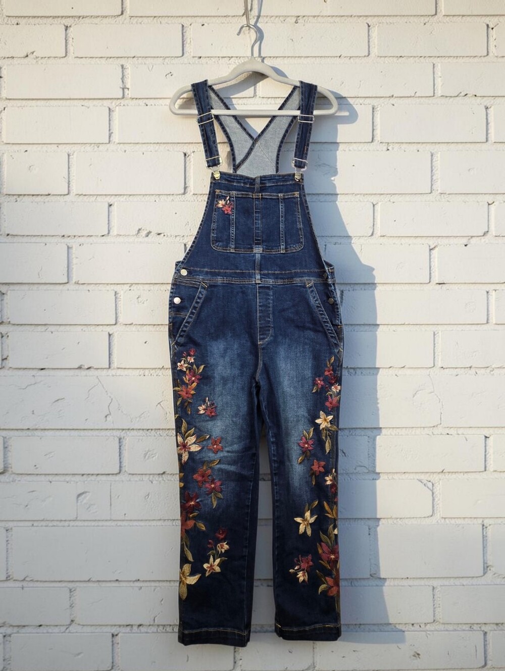 Driftwood Boyfriend Overalls Blue Denim Floral Embroidery Trim Womens Size Large